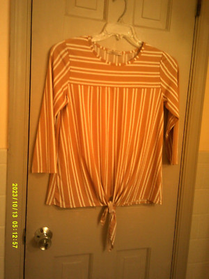 Ladies Coco's Clozet Brand Blouse, Size M. Gold & White Stripe.