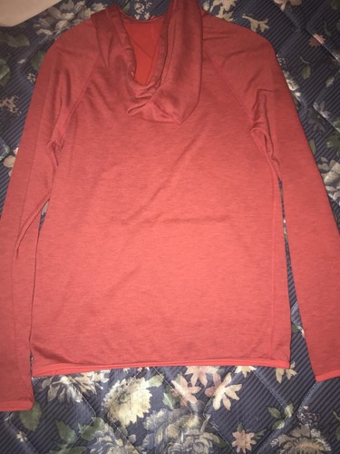 Women’s XS Nike Red Orange Hoodie With Thumb Holes