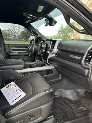image 4 of interior