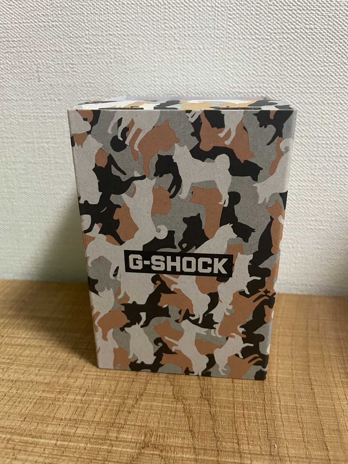 Pre-owned Casio G-shock Shiba Inu Akashiba Ga-100shb-5ajr Digi Ana Men's Watch 2024 Jp