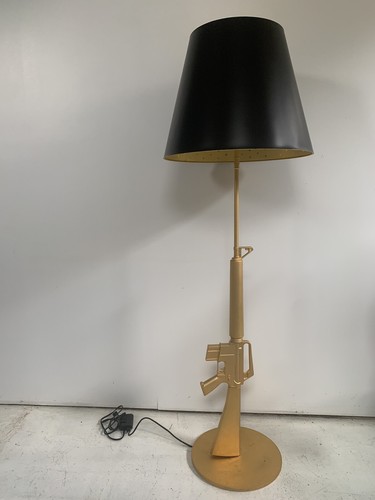 Exquisite FLOS Guns Collection M16 Floor Lamp in Matte Gold by Philippe  Starck