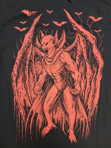 専用【人気コラボ】VAMPIRELLA/CAUGHT DEMONS Tシャツ 専用【人気コラボ】VAMPIRELLA/CAUGHT DEMONS Tシャツ