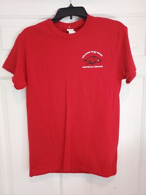 New NWT University Of Arkansas Razorbacks Football Stadium T-shirt Mens Small