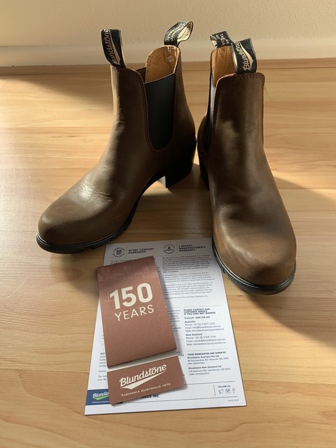 blundstone 42