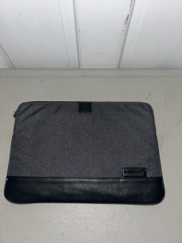 Brenthaven Collins Sleeve for 11" Laptops, Small, Black, Lap