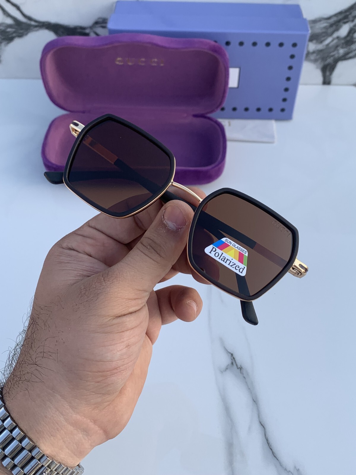 Pre-owned Gucci Gg0106s 001 Rectangular Square Brown Gold Women's Sunglasses