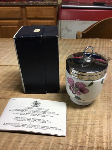 Vintage Royal Worcester Single Egg Coddler Astley Series Recipe Book, Box #44