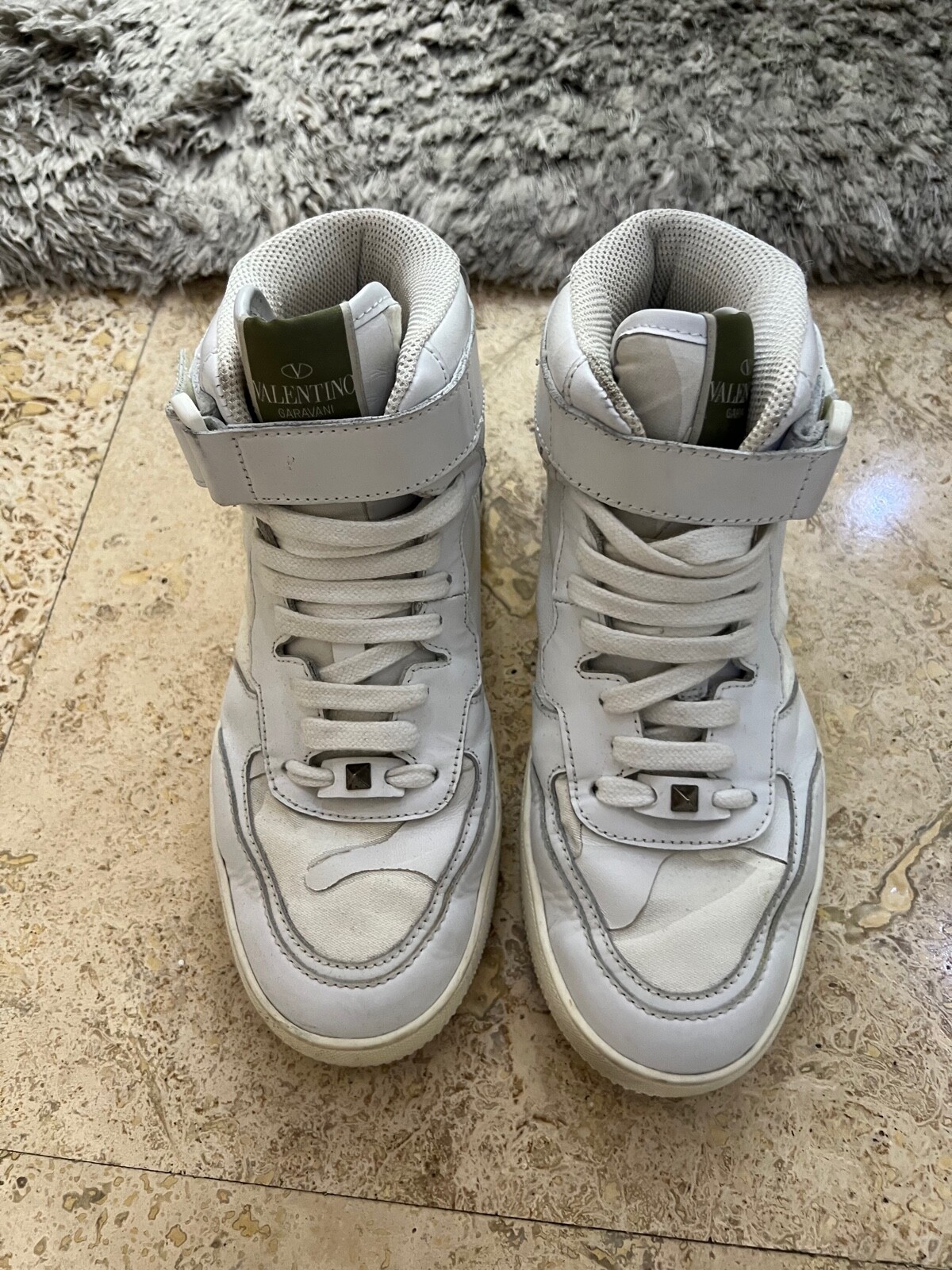 【関税&送料込】Valentino Garavani Ivory White Leather Boat 関税&送料込】Valentino Garavani Ivory White Leather Boat