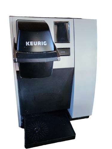 Keurig K150P Commercial Gourmet Single Cup Auto fill Tank. UNIT ONLY