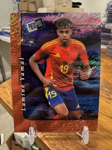ヤマル L LAMINE YAMAL 2024 SELECT FIFA EQUALIZERS SILVER FC BARCELONA