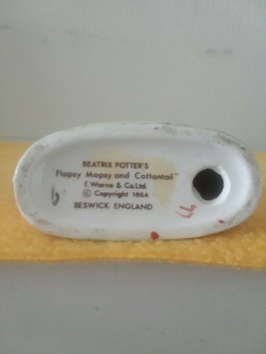 BEATRIX POTTER'S By BESWICK Pottery FLOPSY MOPSY And COTTONTAIL FIGURINE 1954