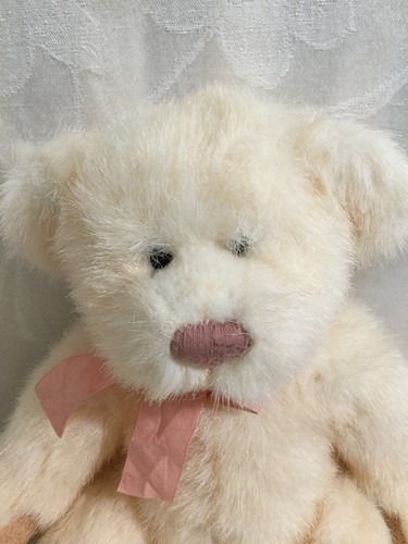 Sabrina Light Peach with Ribbon Neck Tie 11
