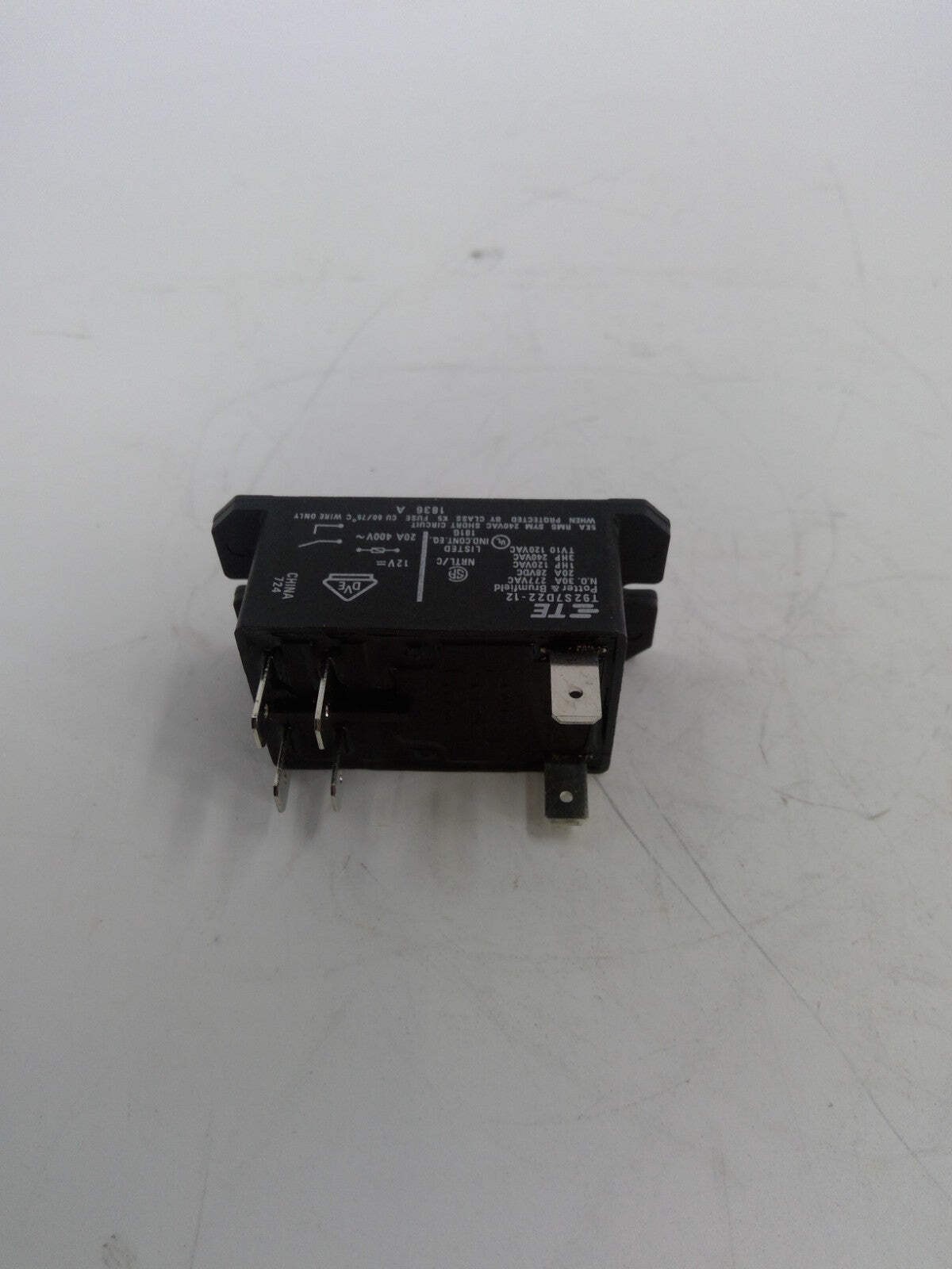 Relay 86521256 for New Holland LS170 LS180 LS190 LX465 LX485 LX565 LX665 LX865