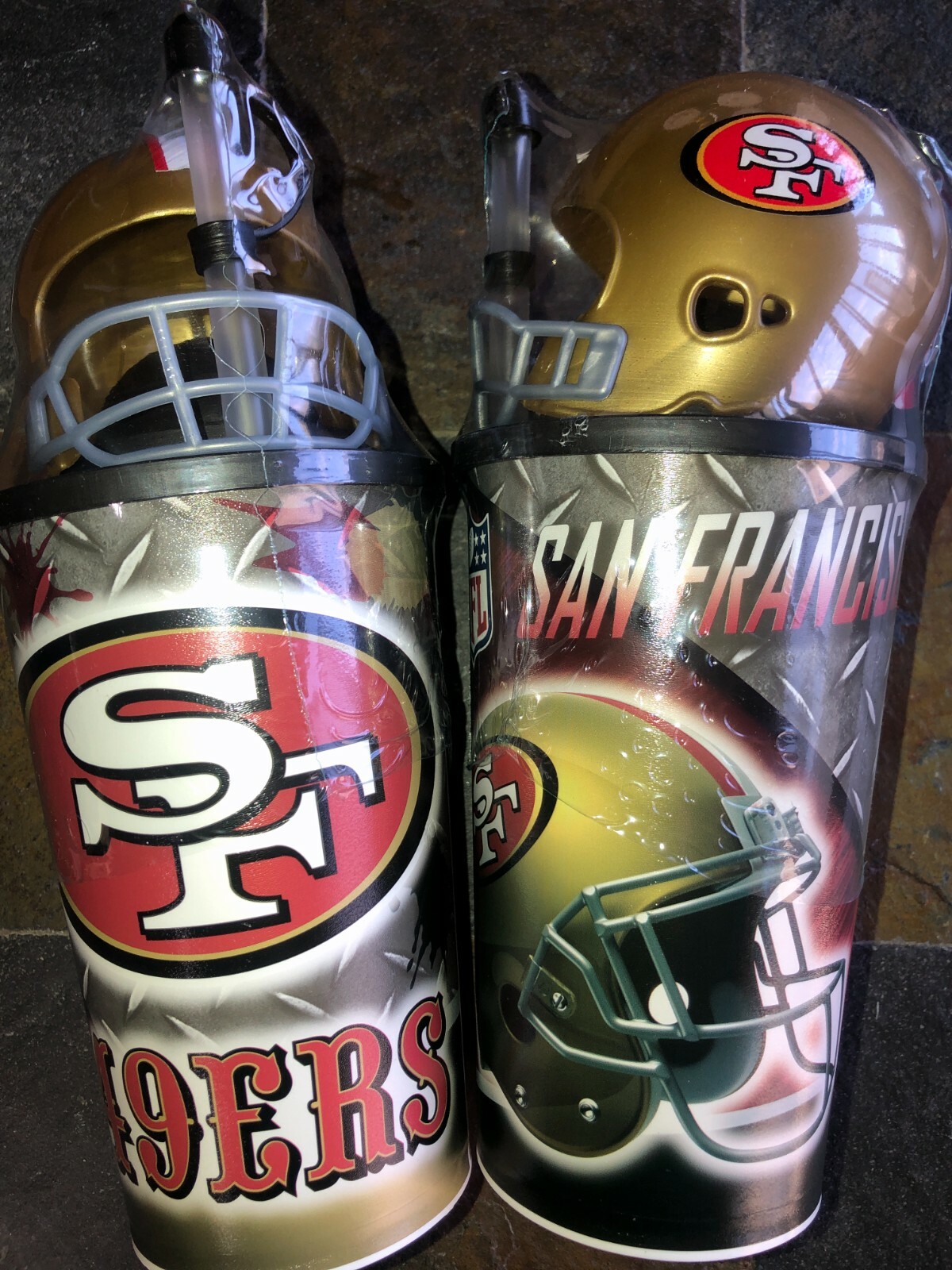 32 oz. San Francisco 49ers Helmet Drink Cup with Moulded Lid, Straw w\cap