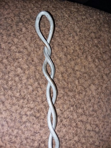 Vintage Primative Crafts Twisted Wire  Decor Steampunk Farm Barn Fence- 42