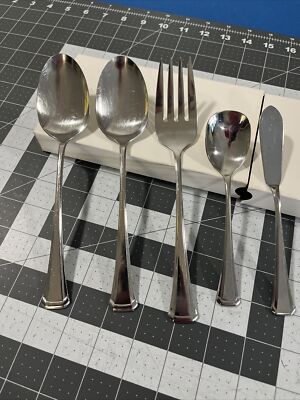 Oneida USA MAESTRO ST. LEGER (5) Serving Utensils Stainless Flatware