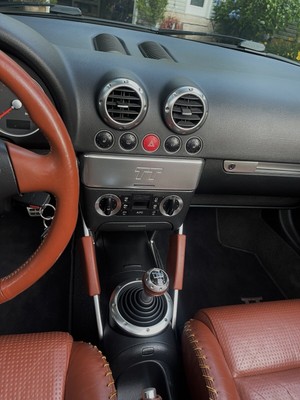 image 9 of interior