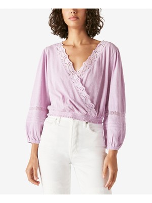 

Женский фиолетовый топ с запахом и V-образным вырезом LUCKY BRAND с эластичной резинкой на талии и манжетами
