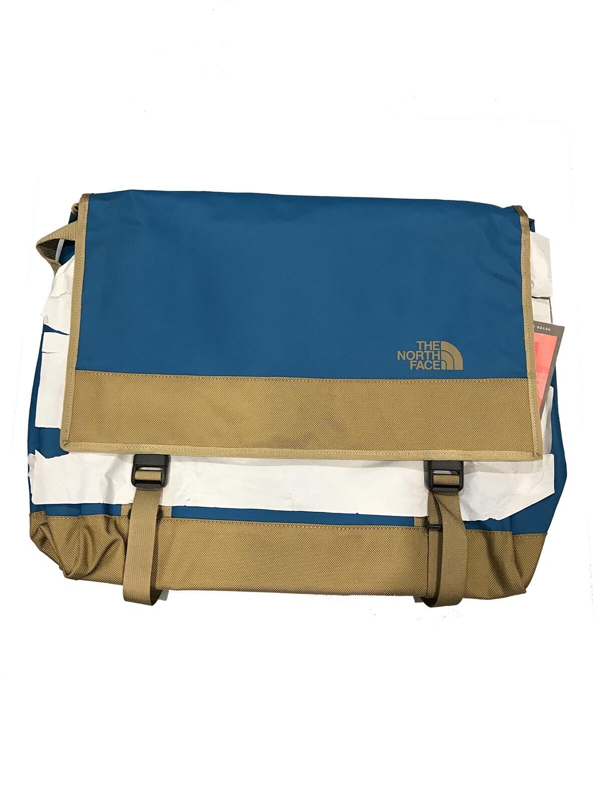 The North Face Base Camp Messenger Bag SAMPLE NWT 15in 30L The North Face Base Camp Messenger Bag SAMPLE NWT 15in 30L