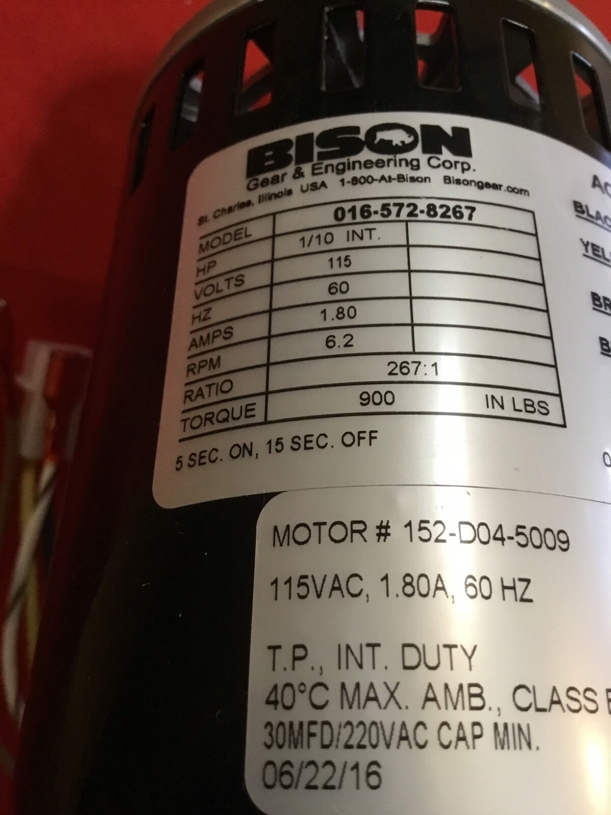 Servend Ice Dispenser Bison AC Gear Motor 016-572-8267 .115V ,,Never Installed