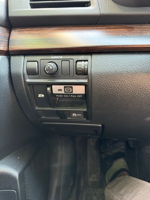 image 5 of interior