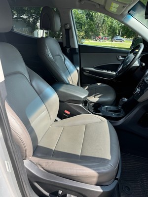 image 12 of interior