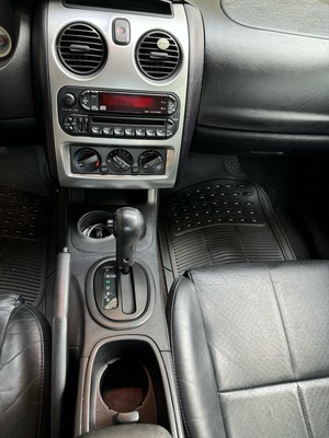 image 4 of interior