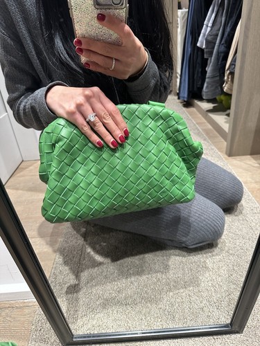 クラッチバッグ Bottega Veneta Army Green Leather Medium Clutch $_12.JPG?set_id=880000500F