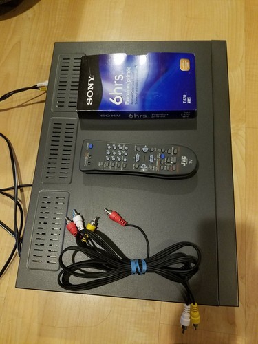 JVC HR-D550U VHS Digital VCR With Remote and Extras Tested Working