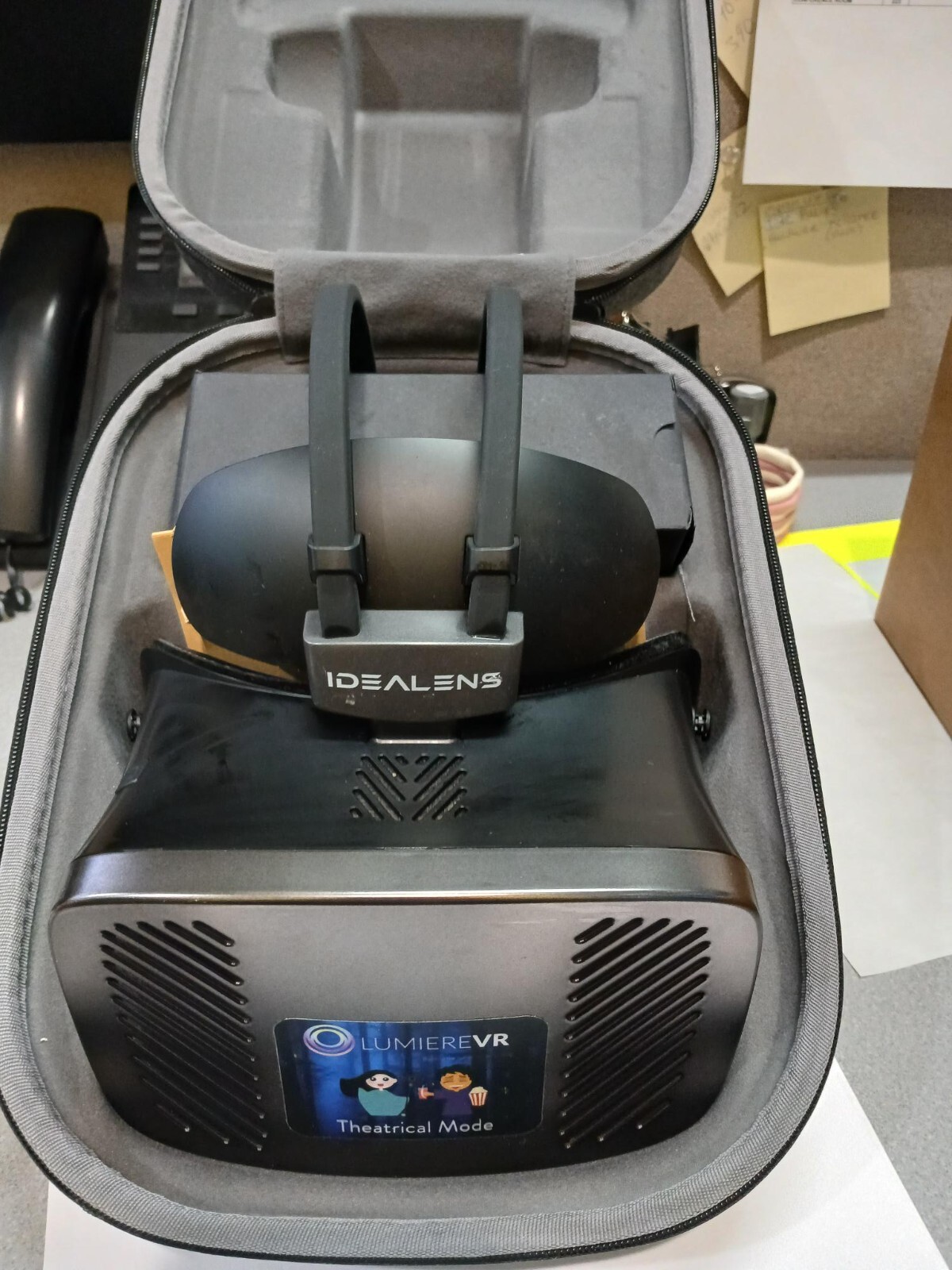 Idealens K2　VR Idealens K2 Mobile VR Headset is Crazy Comfortable