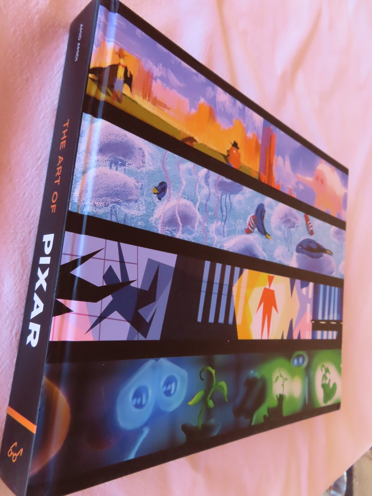 ディズニー The Art of Pixar Amazon.com: The Art of Pixar: The Complete Colorscripts from