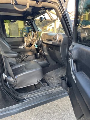 image 3 of interior