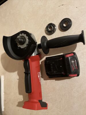 Milwaukee M18 Grinder With Battery And Handle 4 1/2  Excellent Condition