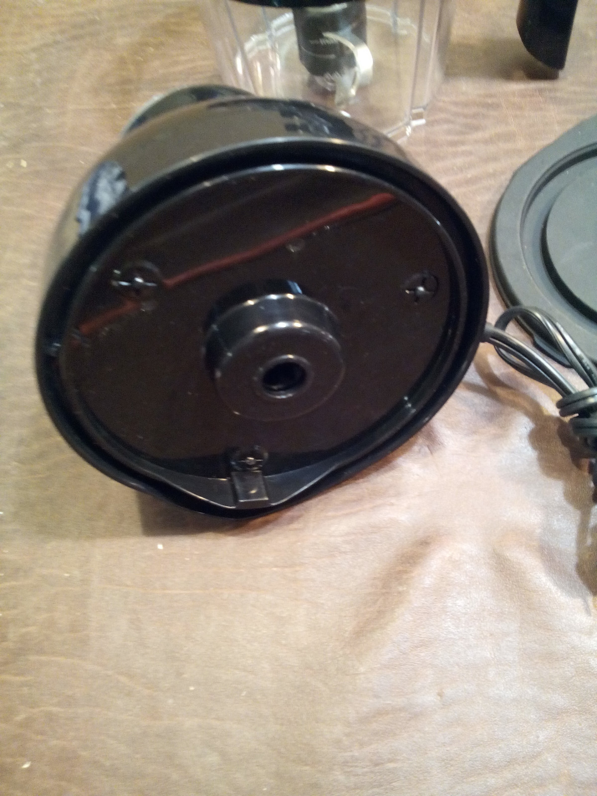 BLACK & DECKER ERGO CHOPPER /WITH TWO MIXING BOWLS AND LIDS