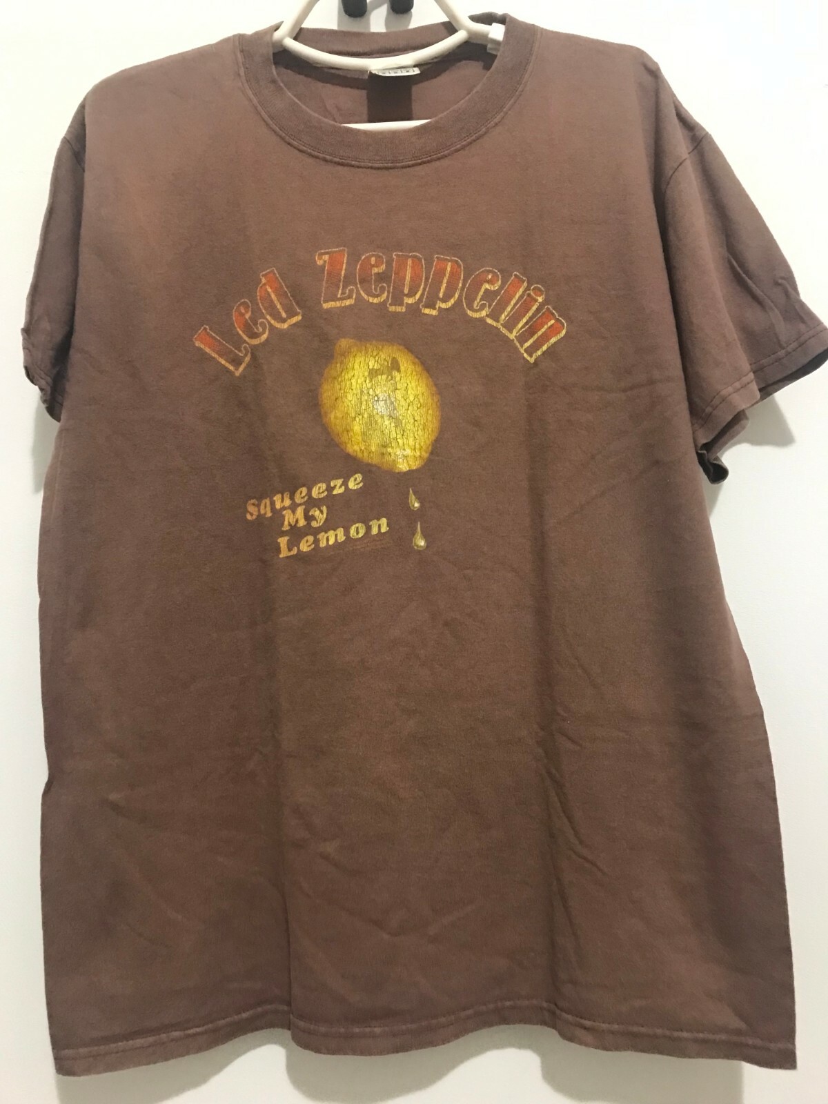 carorie　LIGHT PONTE T-SHIRT LEMON THE T-SHIRT in LEMON TEXTURED COTTON – Lisa Marie Fernandez