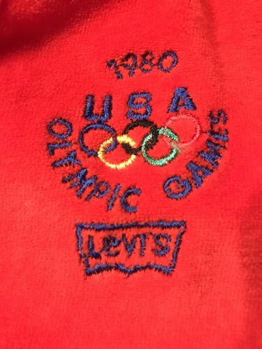 Levi 1980 Winter Olympic Youth Medium Sweatshirt