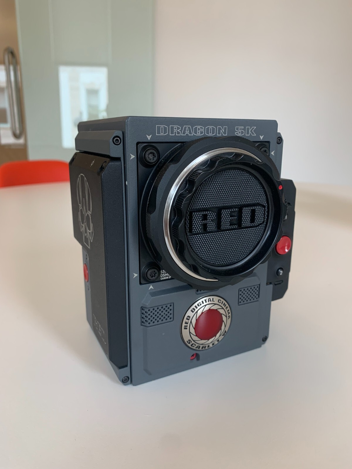 RED SCARLET-W 5K DSMC2 EFマウント RED DIGITAL CINEMA SCARLET-W Camera Kit (DSMC2) 790-0663 B&H