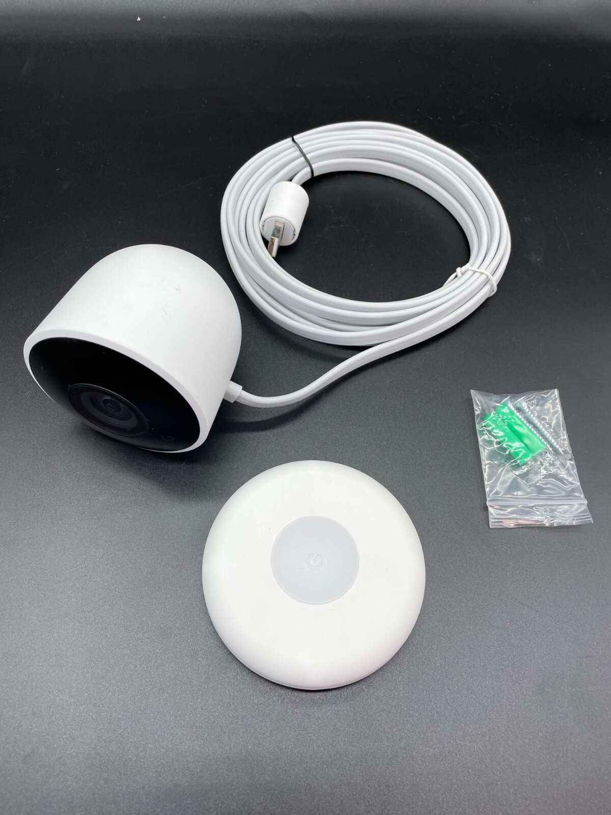 Used Google Nest Cam Outdoor 1st Generation A0033 White Used Google Nest Cam Outdoor 1st Generation A0033 White