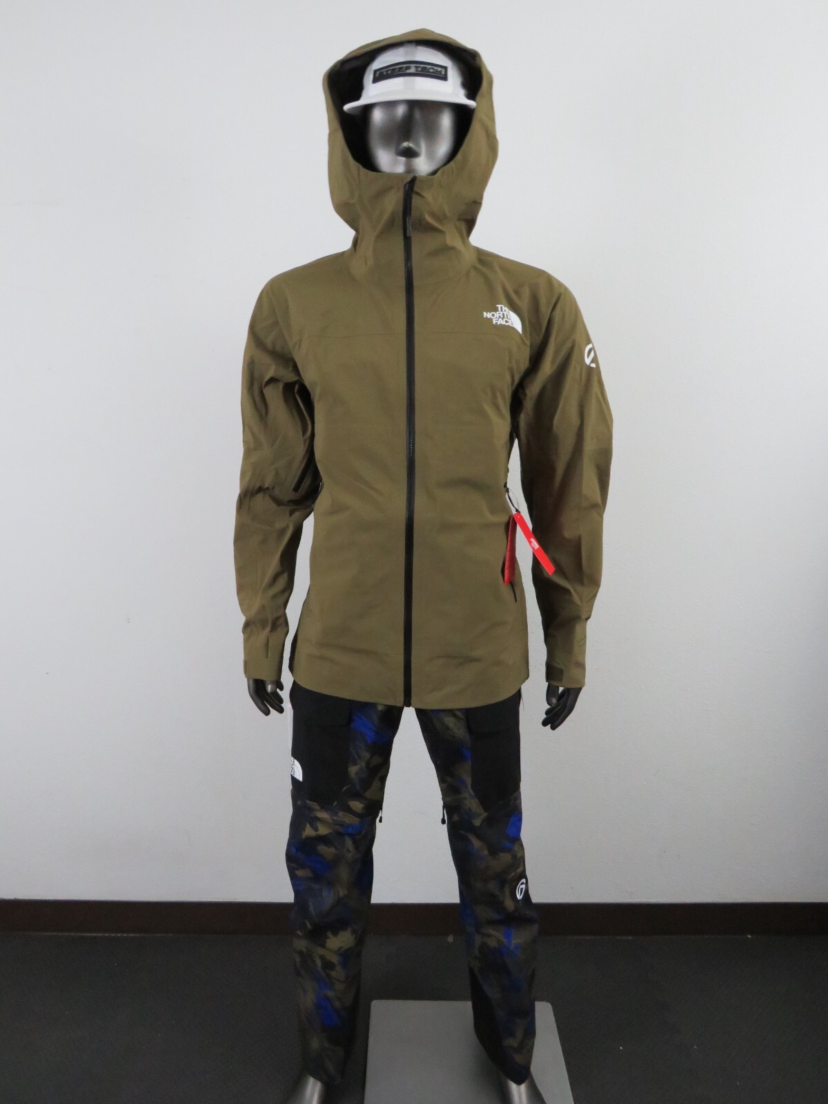 Pre-owned The North Face Mens North Face Summit Verbier Waterproof Futurelight Shell Ski Bibs Pant Olive In Military Olive Summit Mountainscape Print / Tnf Black / Tnf Blue