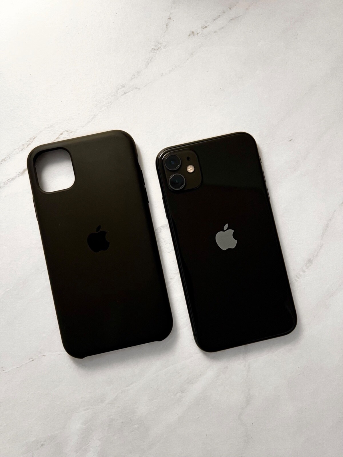 Apple iPhone 11 Pro - 64GB - Space Gray (Unlocked) Comes