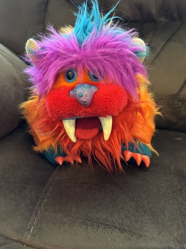 Petit*S KUMA Pet Supplies : Pet Squeak Toys : KONG Spunky Monkey Cozie