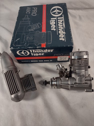 模型飛行機用エンジン サンダータイガー Thunder Tiger PROABC 模型飛行機用エンジン サンダータイガー Thunder Tiger PROABC