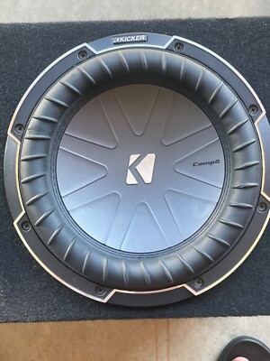 Dual Kicker Comp Q 10 inch subwoofer in ported enclosure.