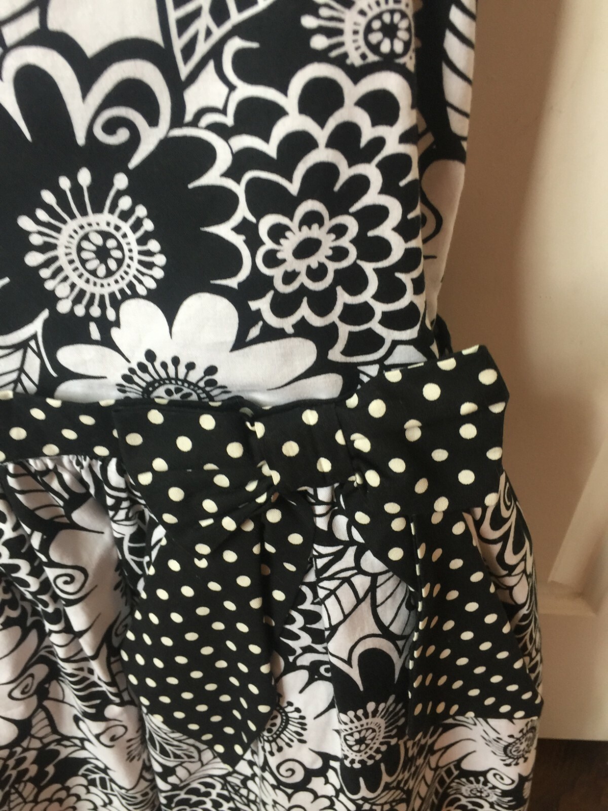 Perfect for Spring Girl's Moo Boo's black and white dress size 8