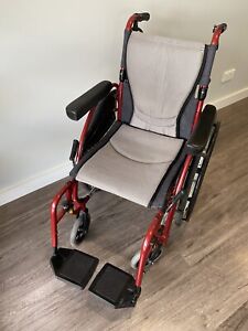 Lightweight wheelchair