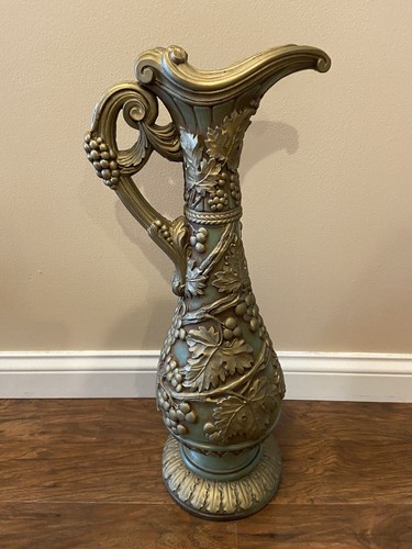 Large UNIVERSAL STATUARY 1963 Roman Vase Jug Pitcher 25