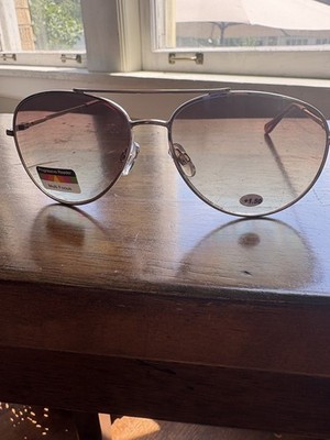 Foto dell'oggetto di un acquirente verificato