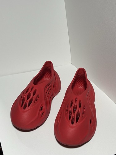 yezzy FORM RUNNER バーミリオン 28.5 レア 美品 カニエ Size 9 - adidas Yeezy Foam Runner Vermillion | eBay