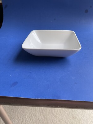 Delta Airlines International First Class Plain White Large Bowl