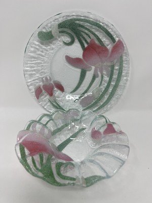VINTAGE SYDENSTRICKER PINK IRIS LILY ORCHID FUSED GLASS PLATE AND BOWL Signed
